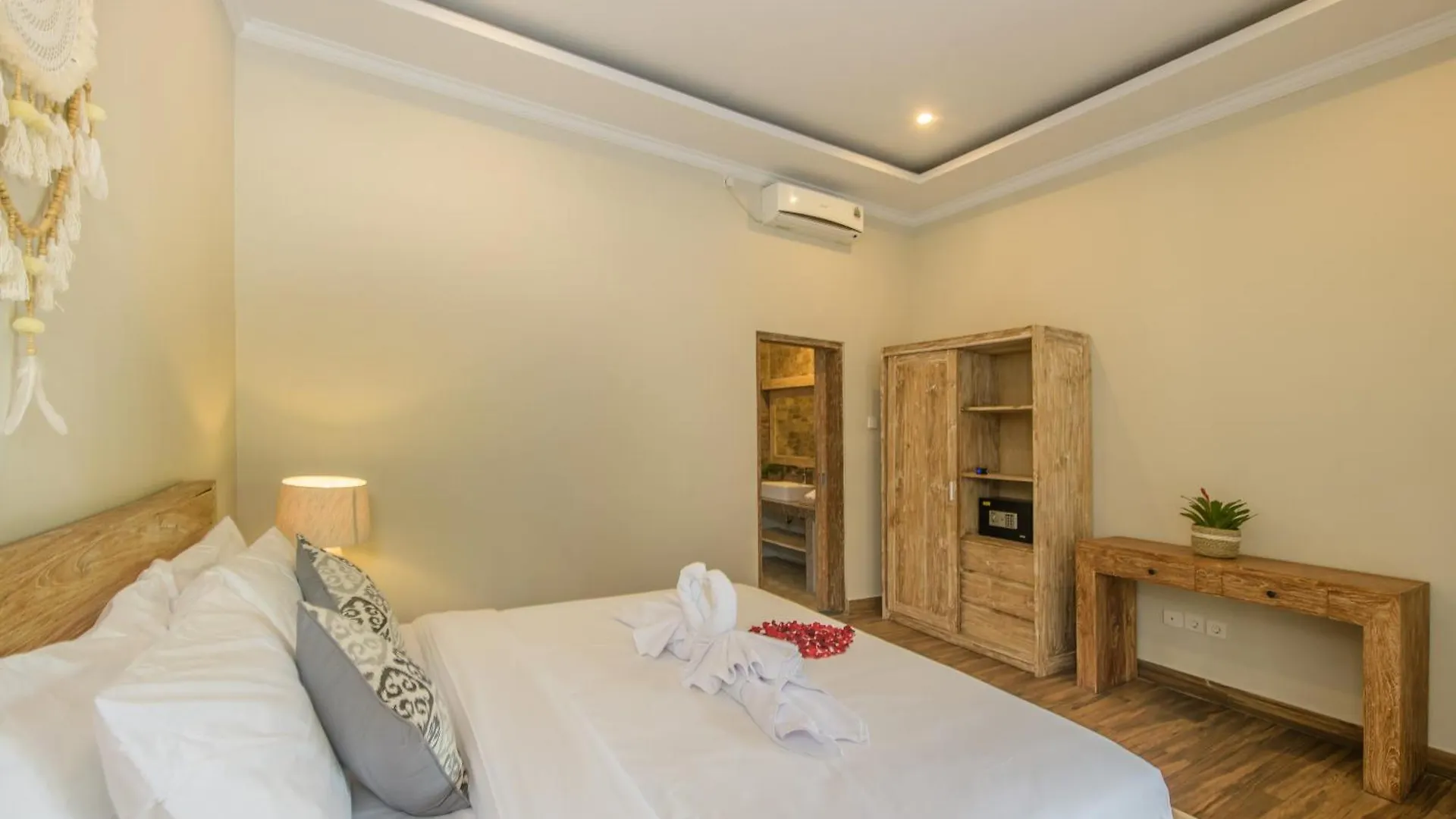 Dion Villas Canggu   Canggu (Bali)